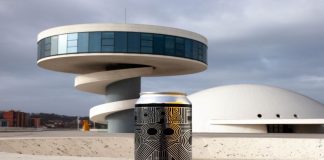Al mal tiempo, buena cara… Y buenas ideas Lata de cerveza Caleya en Centro Niemeyer, en Avilés