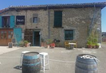 Baias, una cervecera surgida al amparo del Gorbea Fachada de la microcervecería Baias