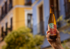 La Virgen relanza 8PM, cerveza homenaje a los que nos cuidan