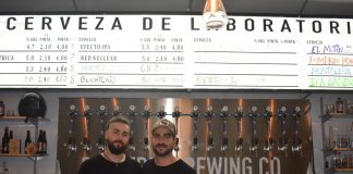 Dani Díaz Morón, Head Brewer de Bacterio Brew: «La mejor manera de vender tu producto es venderlo tú mismo» cerveza bacterio dani y álvaro