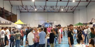 Éxito, pese a la lluvia, de la Primera Feria de la Cerveza Artesana de Otero de Herreros