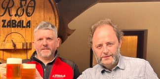 Bidassoa Basque Brewery y la sidrería Zabala elaboran la primera cerveza con lúpulo autóctono de Euskadi